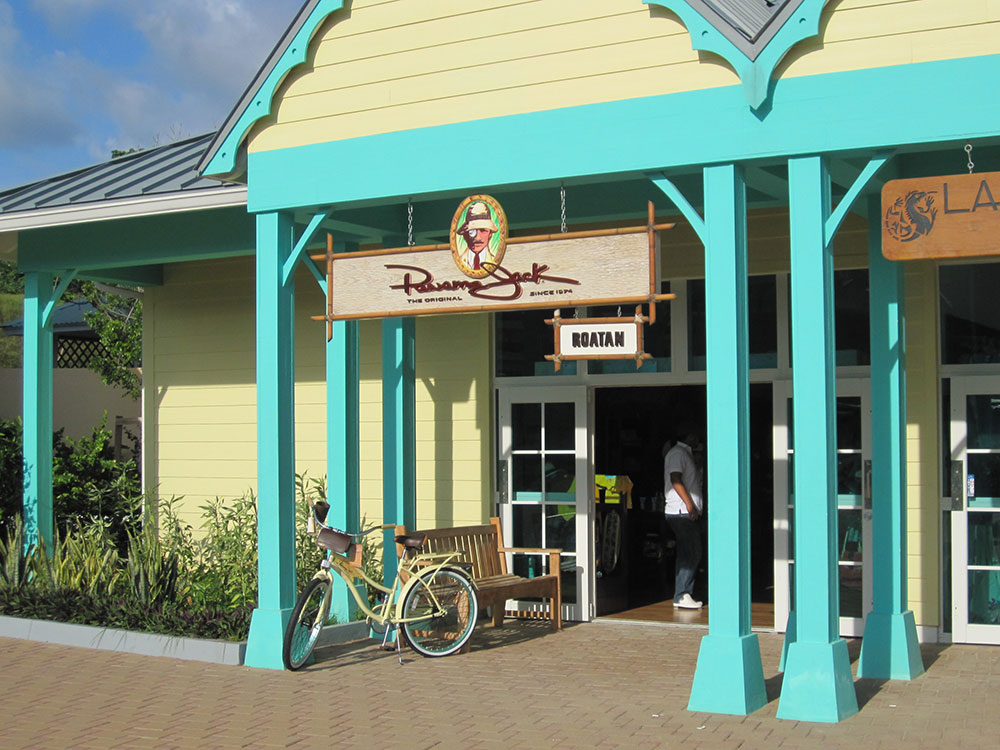 Panama Jack Roatan exterior store signage